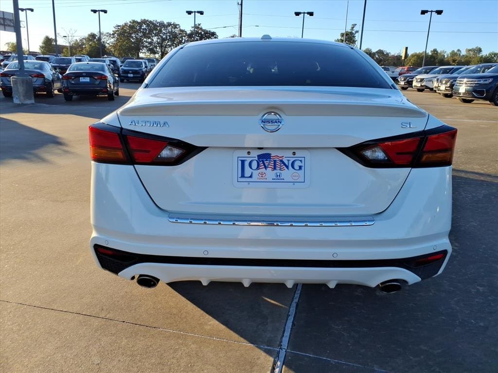 Used 2022 Nissan Altima 2.5 SL Sedan