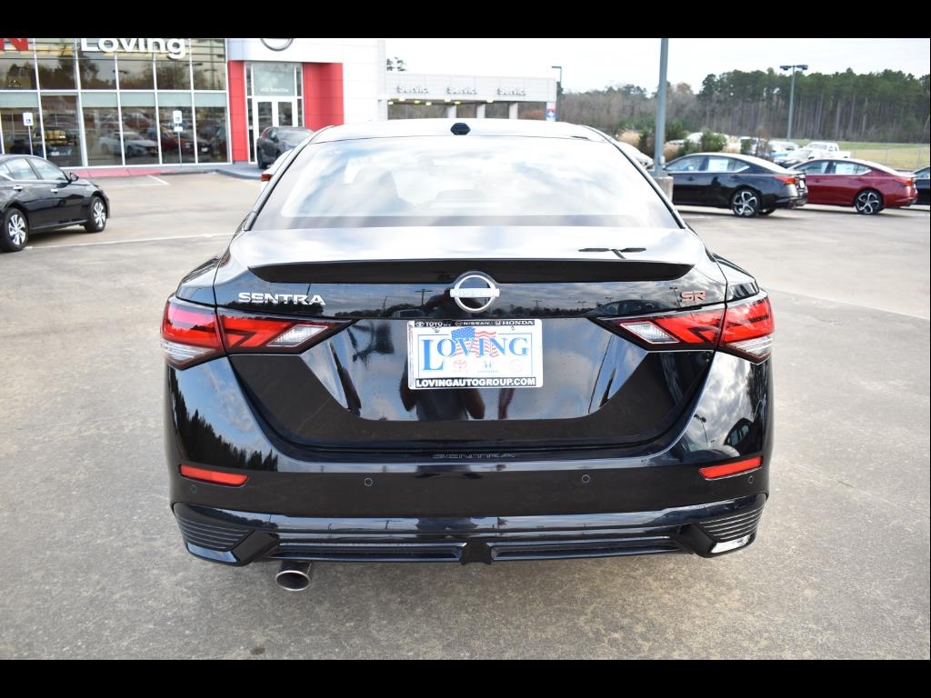 2025 Nissan Sentra SR photo 3