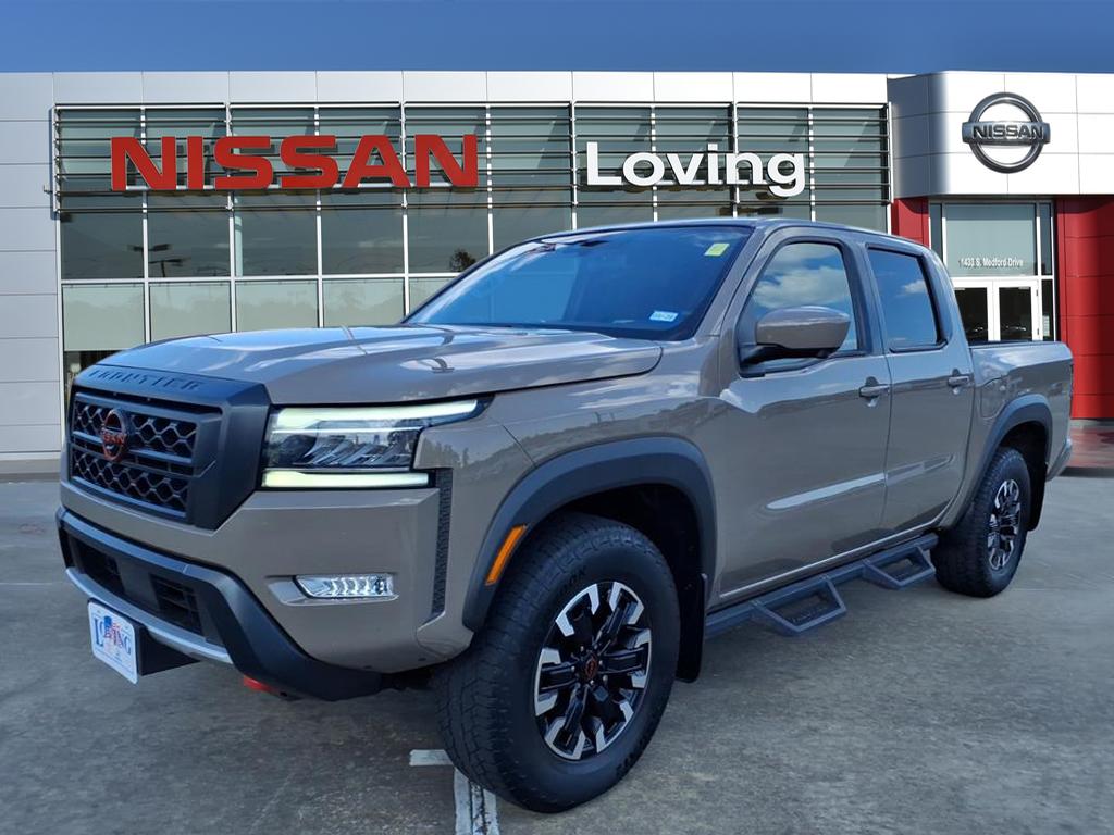 2023 Nissan Frontier PRO-4X's photo