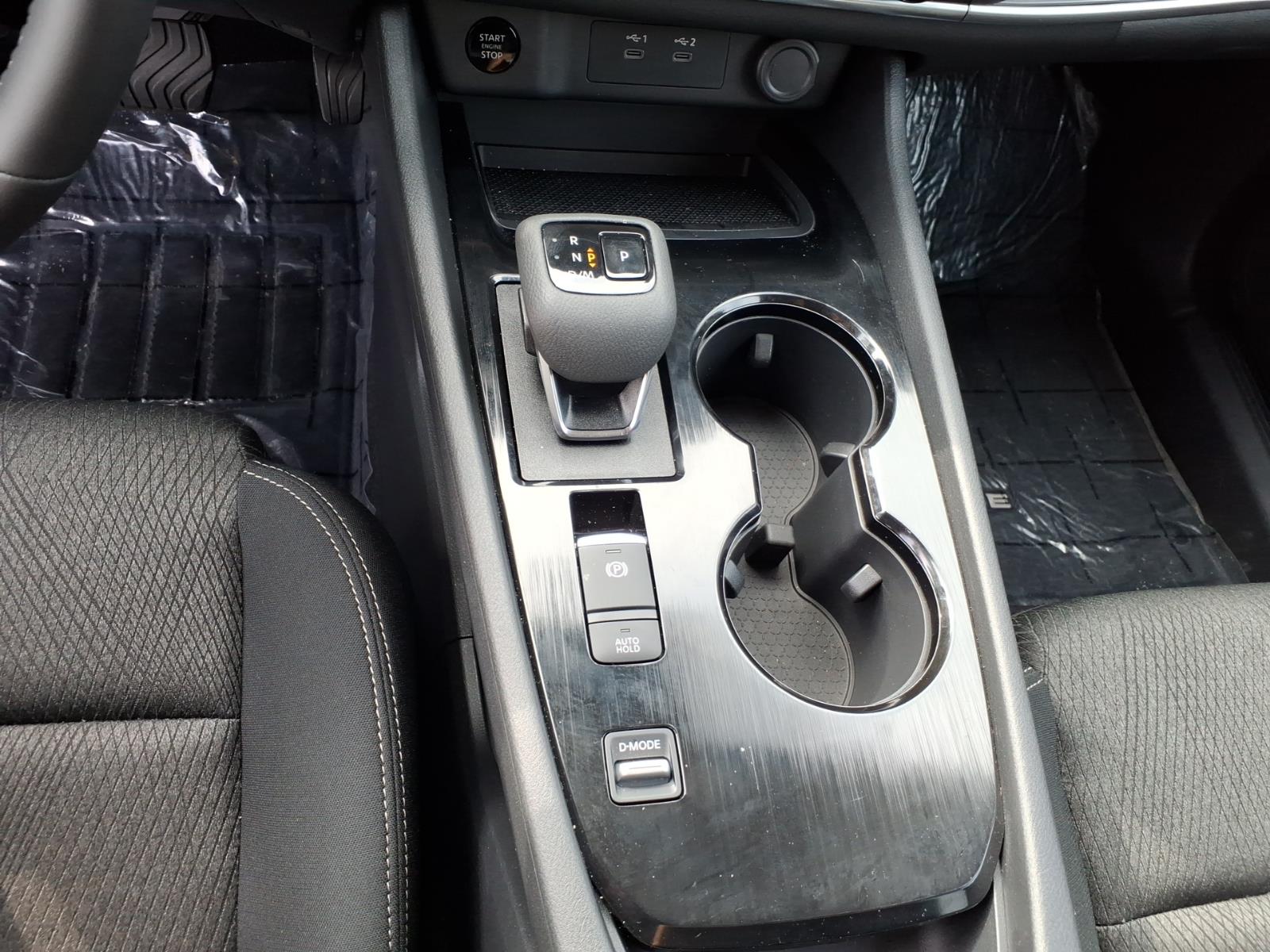 2026 Nissan Rogue SV - Photo 15