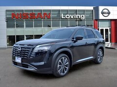 2026 Nissan Pathfinder Platinum SUV