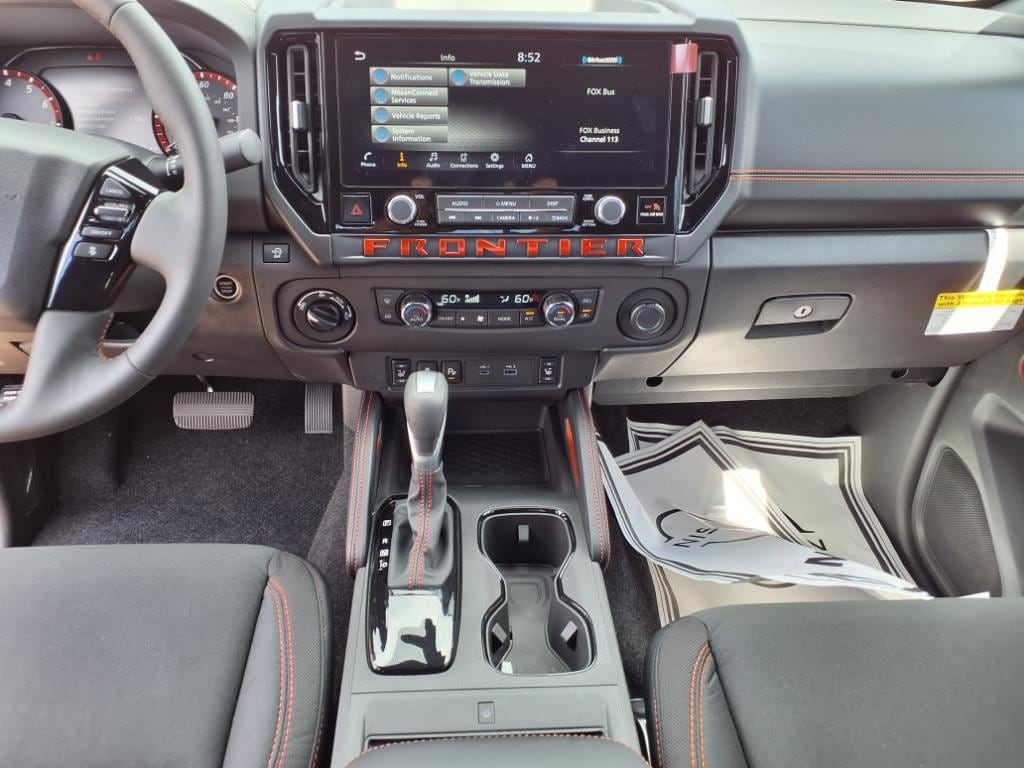 2025 Nissan Frontier PRO-4X - Photo 17