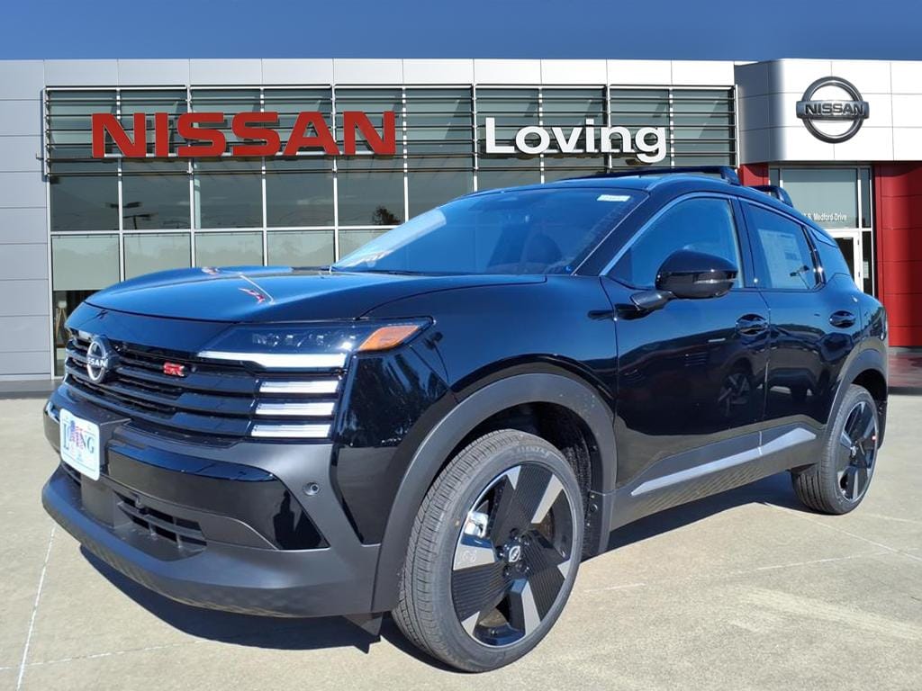 2026 Nissan KICKS SR's photo