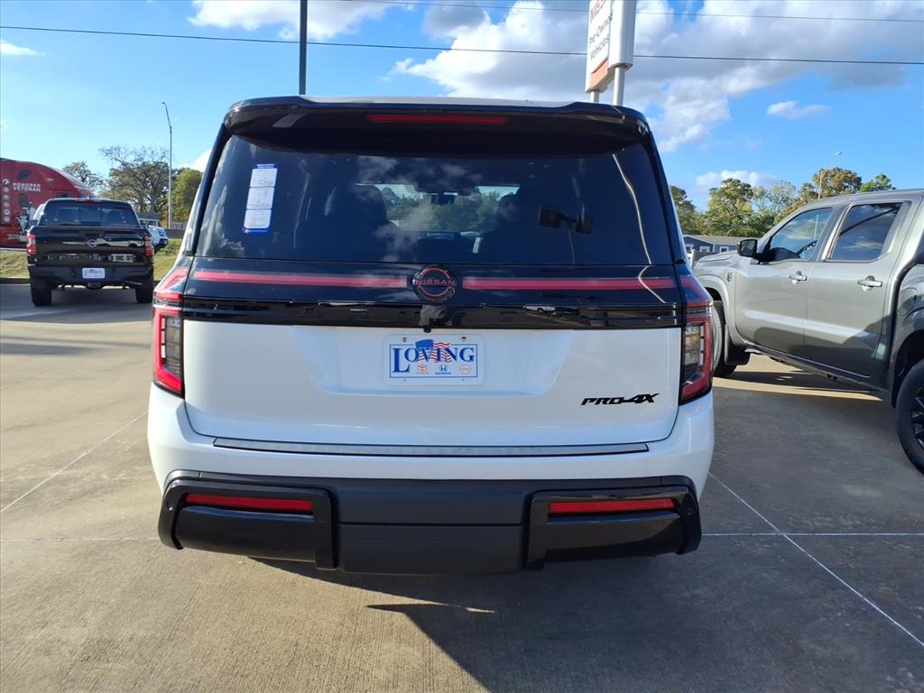 2026 Nissan Armada photo 3