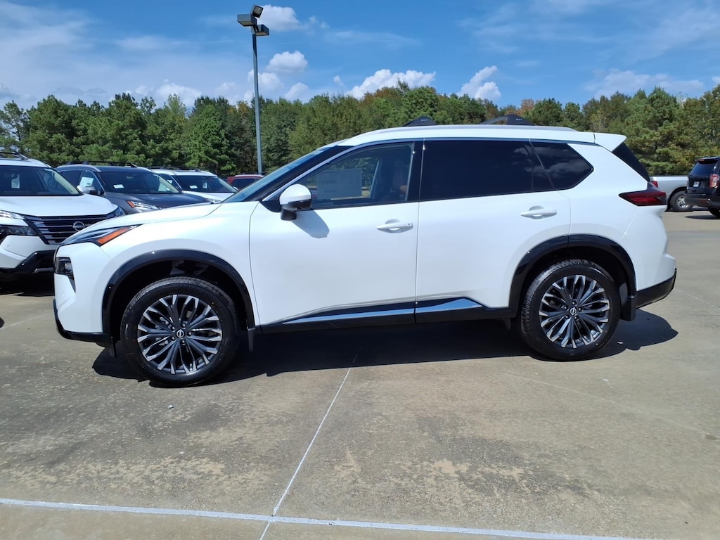 New 2026 Nissan Rogue Platinum SUV