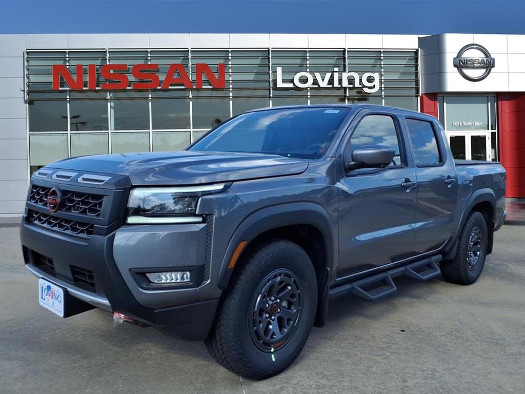 2026 Nissan Frontier PRO-X's photo