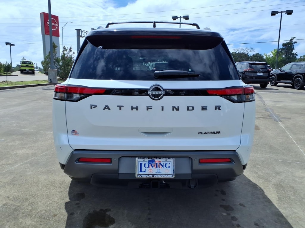 New 2026 Nissan Pathfinder Platinum SUV