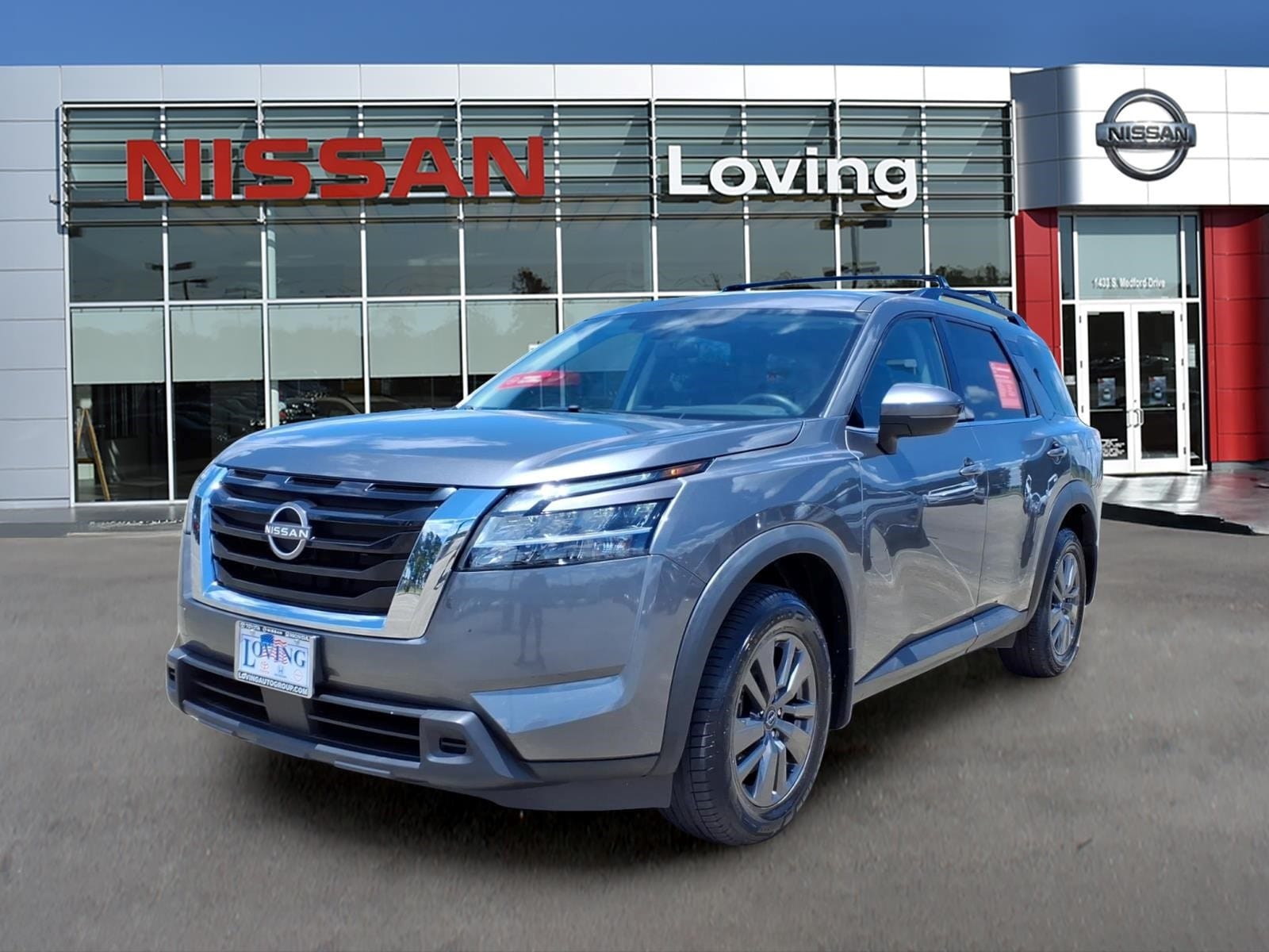 2022 Nissan Pathfinder SV 2WD's photo