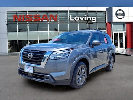 2022 Nissan Pathfinder SV SUV