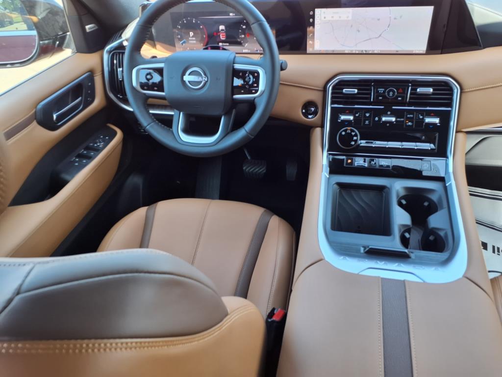 2025 Nissan Armada SL photo 2