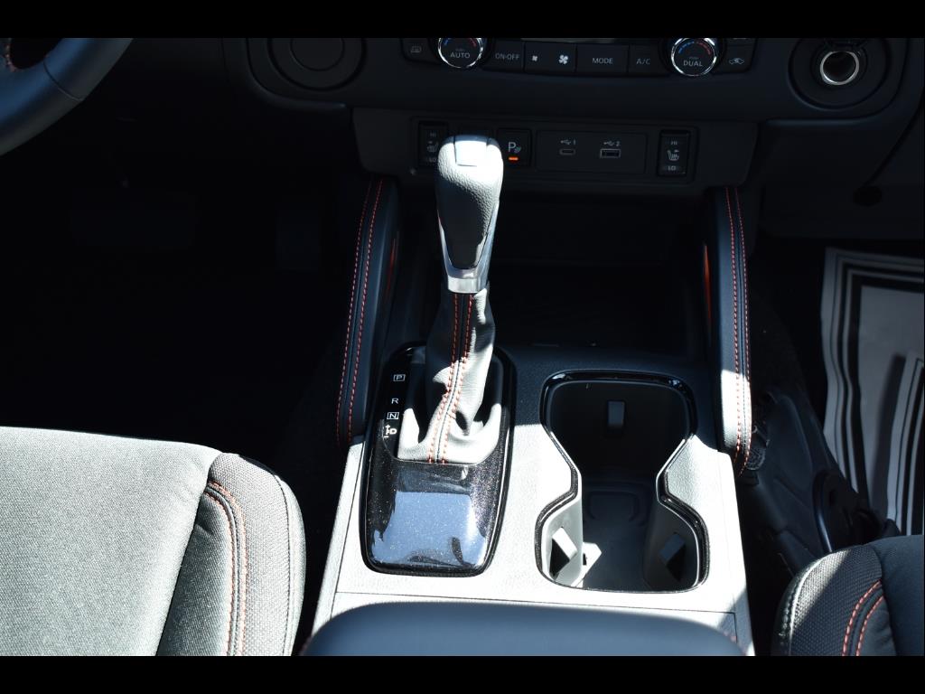 2025 Nissan Frontier PRO-X - Photo 17