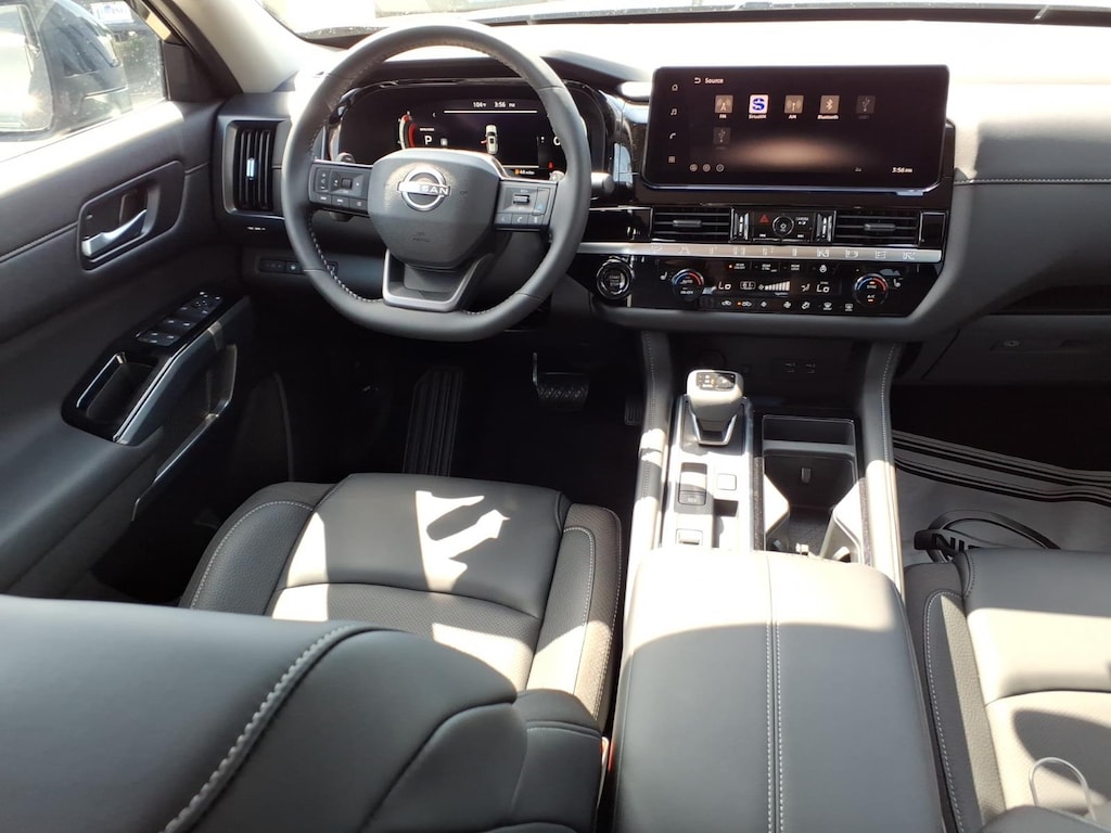 New 2026 Nissan Pathfinder SL SUV
