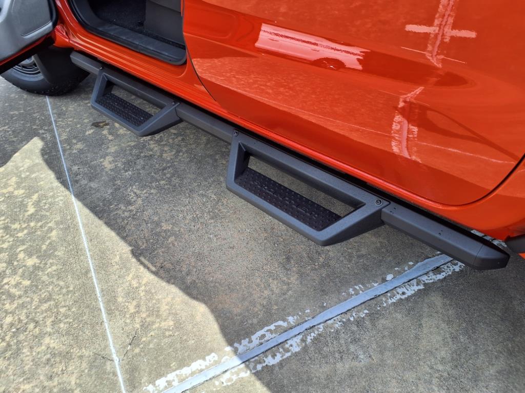 2025 Nissan Frontier PRO-4X - Photo 21