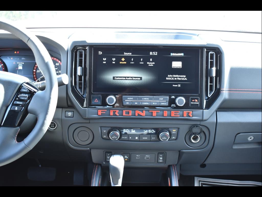 2025 Nissan Frontier PRO-X - Photo 16