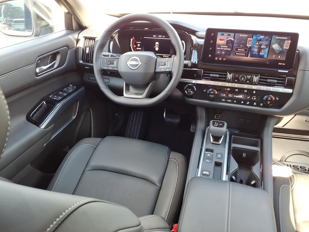 New 2026 Nissan Pathfinder SL SUV