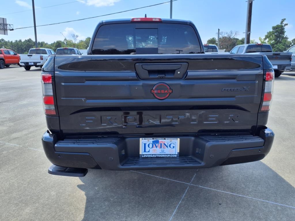 2025 Nissan Frontier PRO-X photo 3