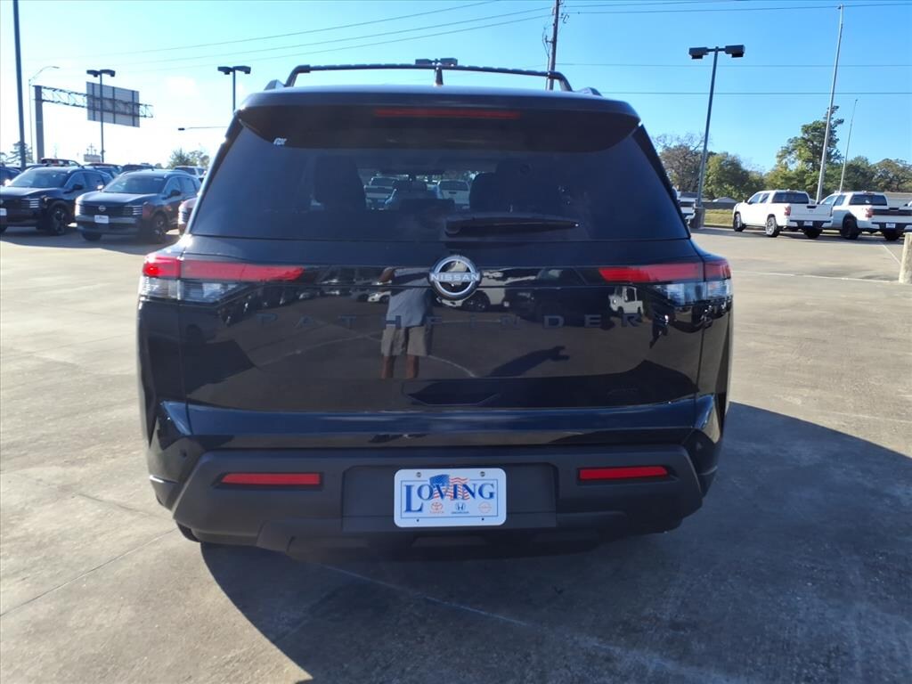 New 2025 Nissan Pathfinder SV SUV