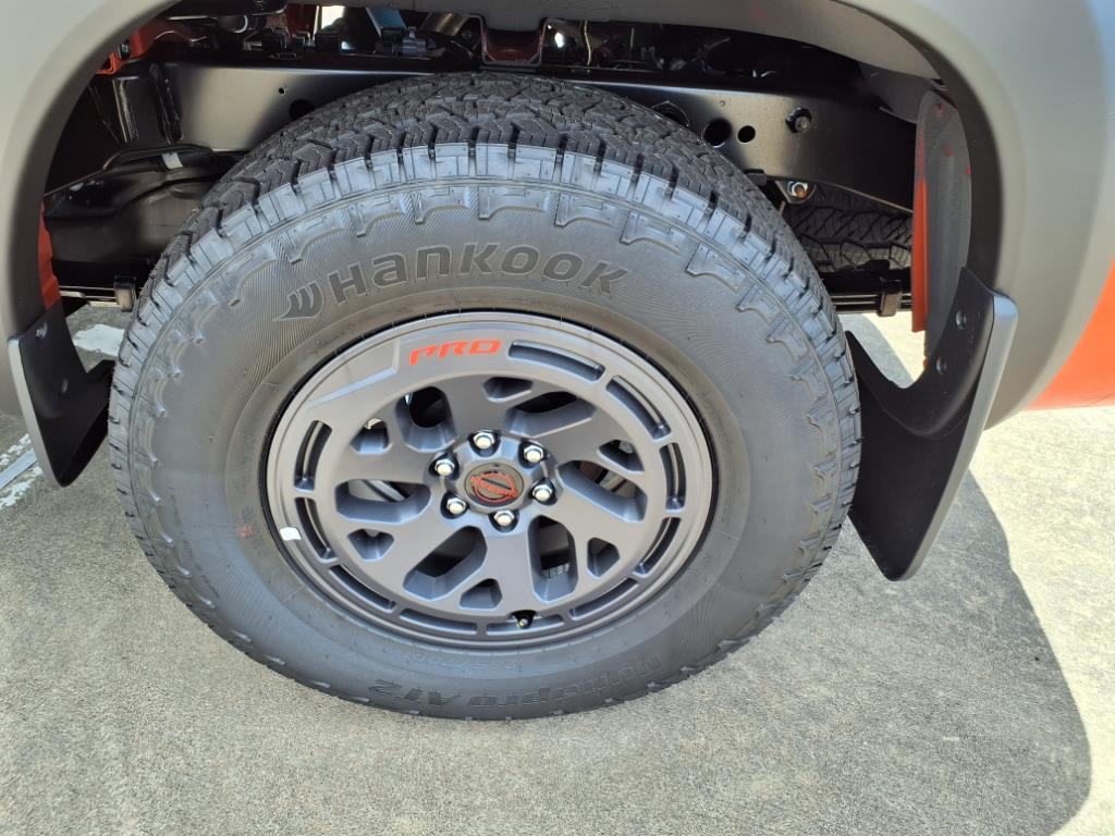 2025 Nissan Frontier PRO-4X - Photo 20