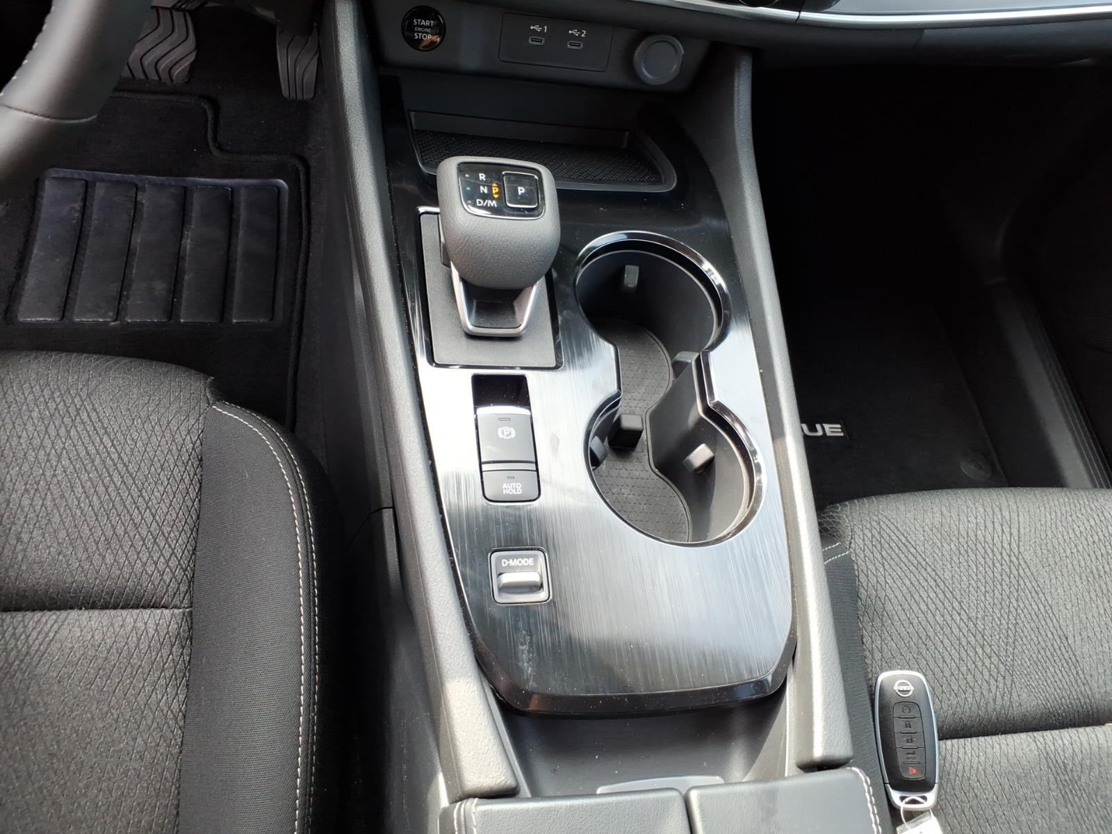 2026 Nissan Rogue SV - Photo 16