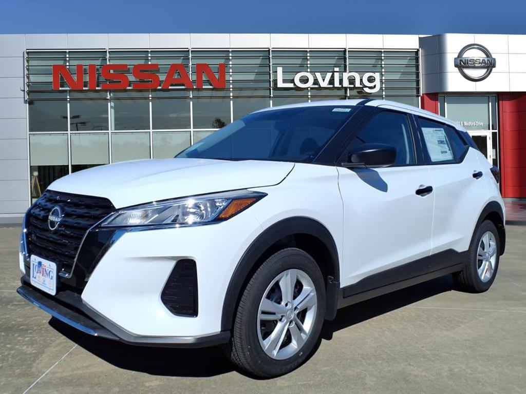2025 Nissan KICKS PLAY Base's photo