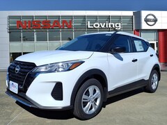 2025 Nissan Kicks Play S SUV