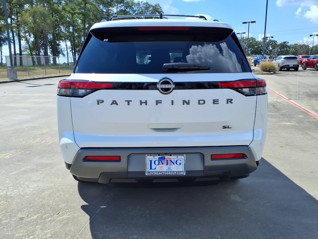 New 2026 Nissan Pathfinder SL SUV