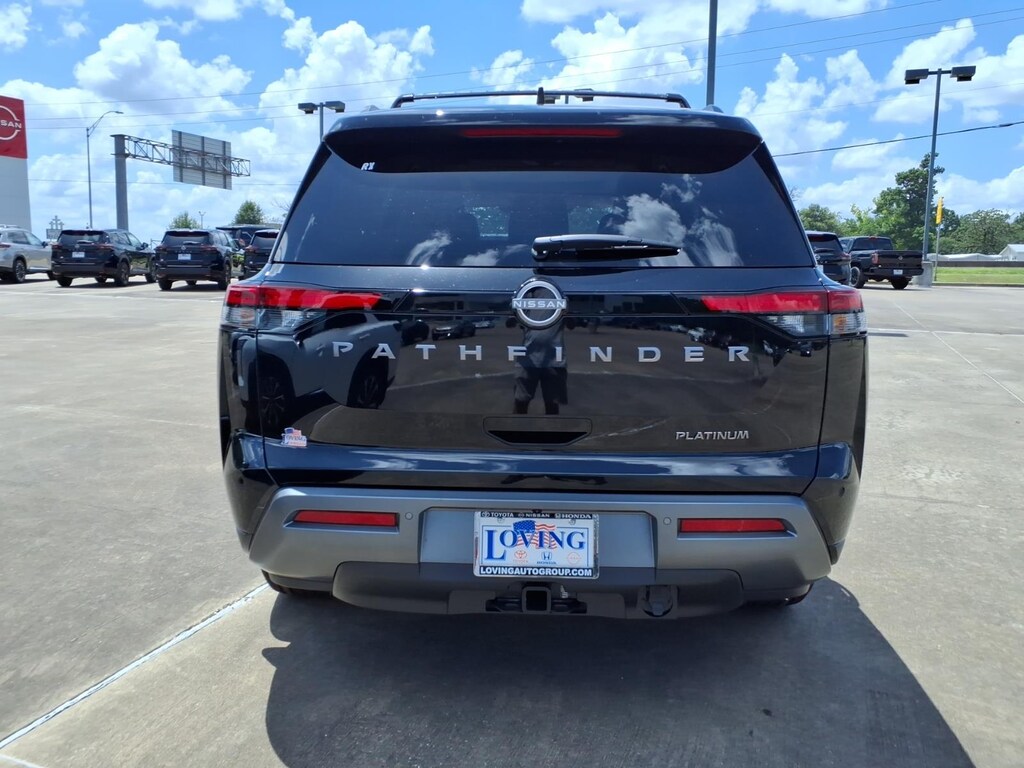 New 2026 Nissan Pathfinder Platinum SUV