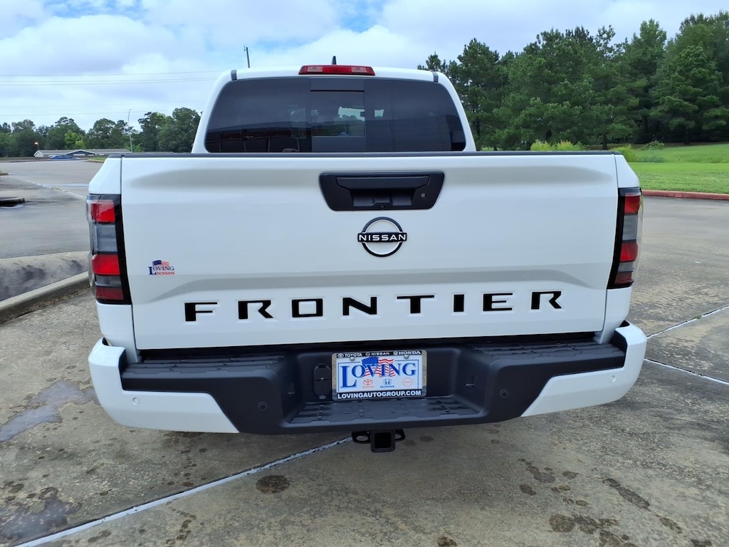 New 2026 Nissan Frontier SV Truck Crew Cab