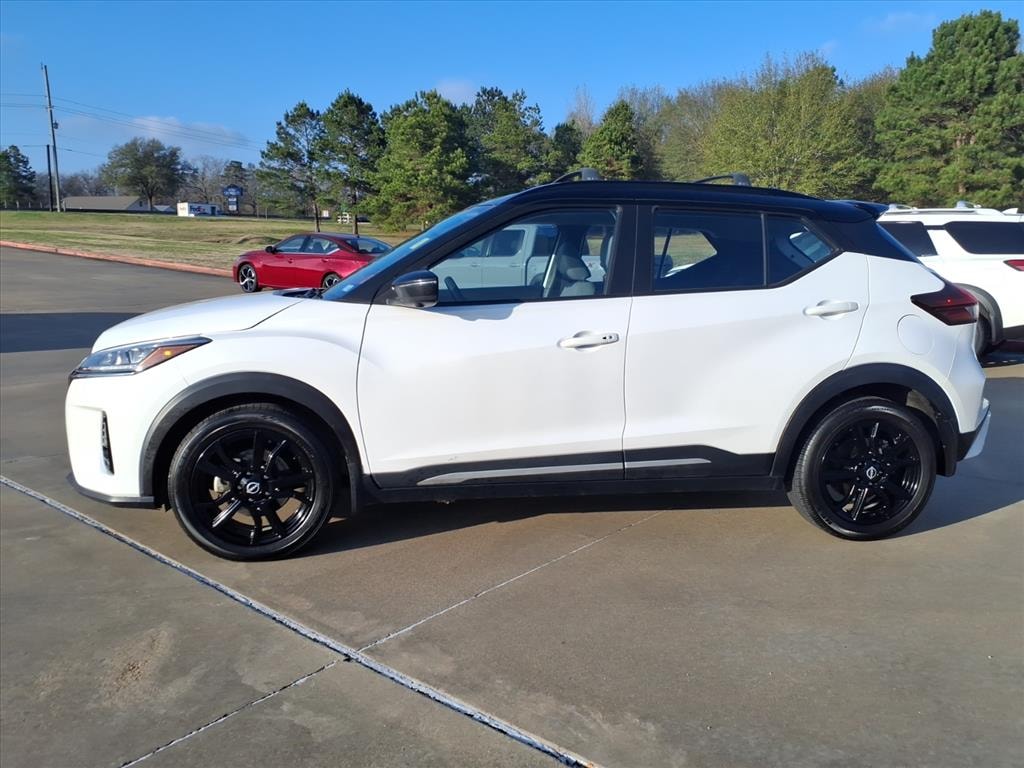 Used 2023 Nissan Kicks SR SUV