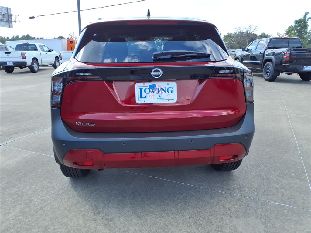 2026 Nissan Kicks SV photo 3
