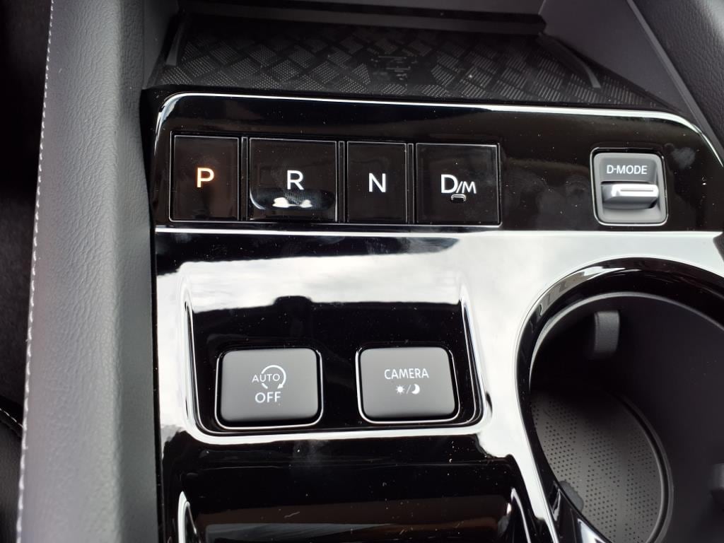 2025 Nissan Murano SV - Photo 9