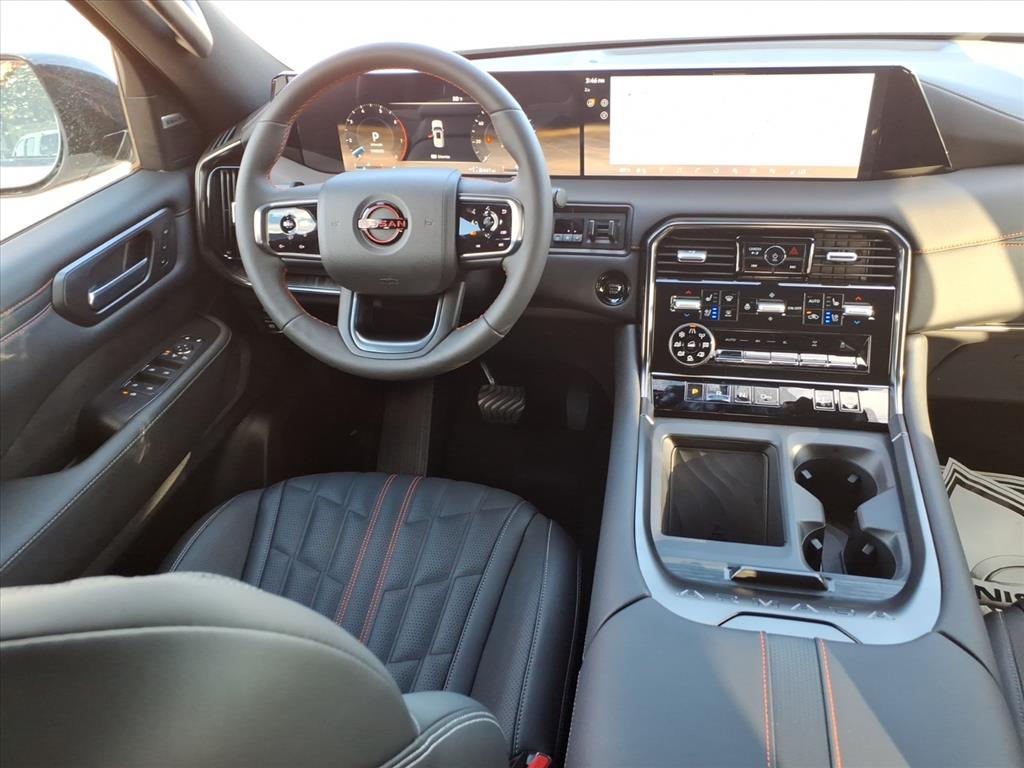 2026 Nissan Armada photo 4