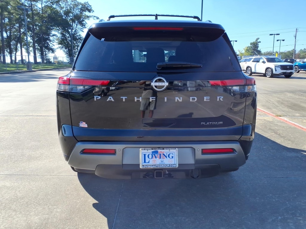 New 2026 Nissan Pathfinder Platinum SUV