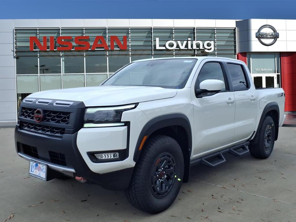 2026 Nissan Frontier PRO-X's photo