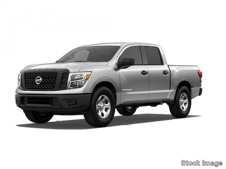 2017 Nissan Titan S Truck Crew Cab