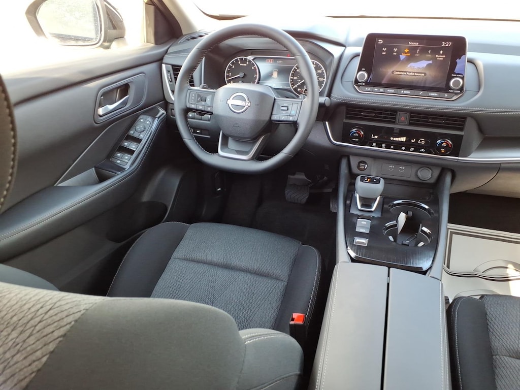 New 2026 Nissan Rogue SV SUV