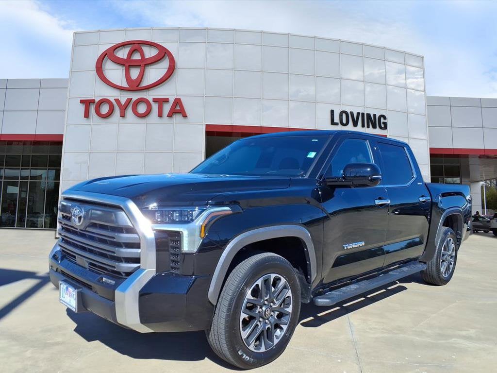 2025 Toyota Tundra Limited's photo