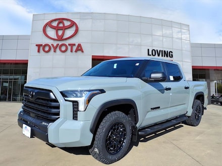 2026 Toyota Tundra SR5 SR5 CREWMAX 5.5 Rear-Wheel Drive