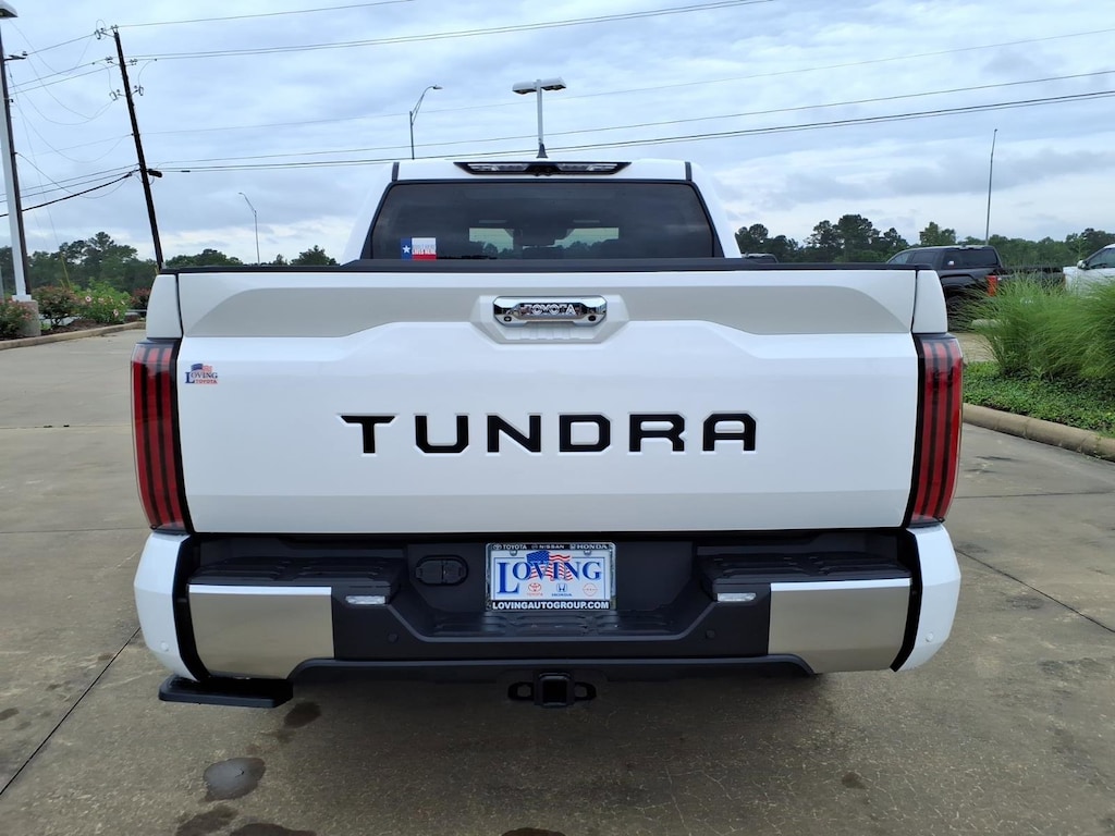 New 2026 Toyota Tundra Limited LIMITED CREWMAX 5.5