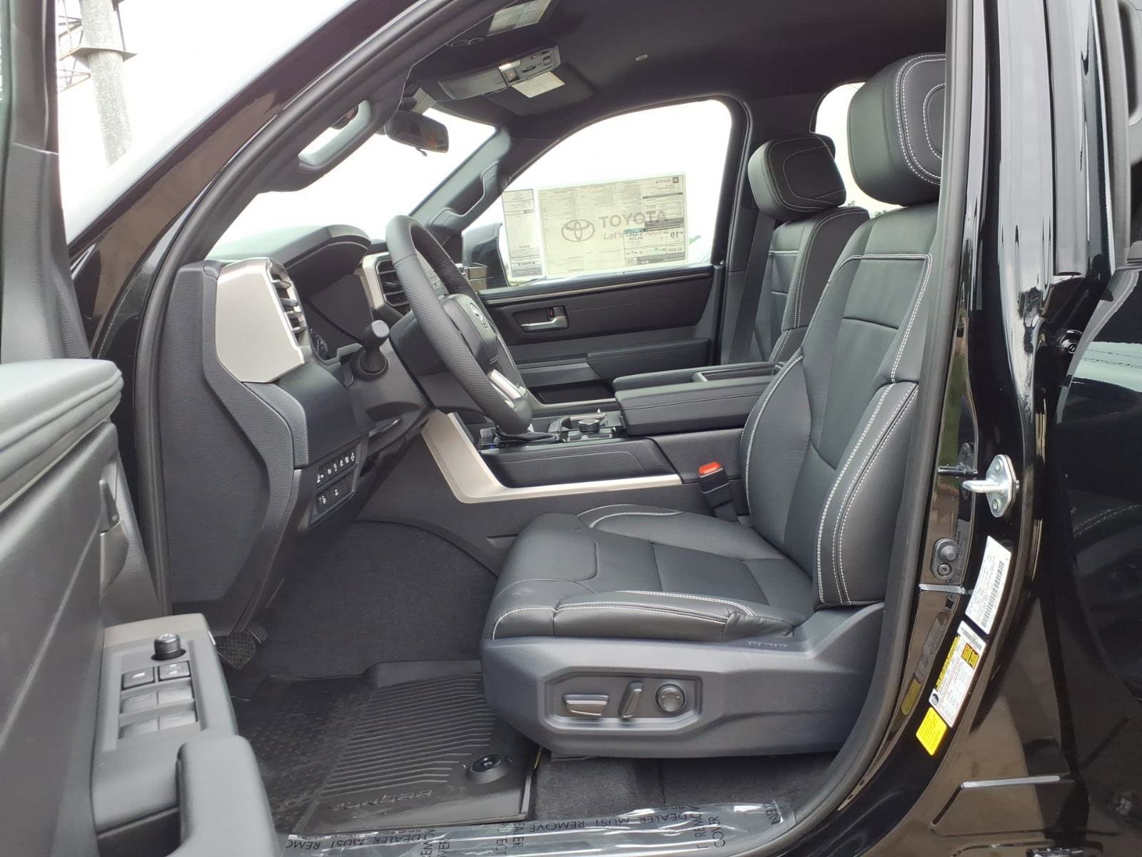 2026 Toyota Tundra SR5 - Photo 14