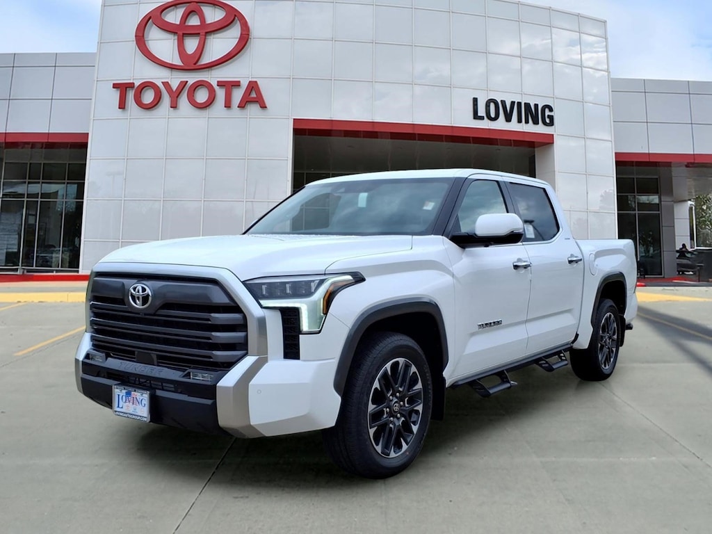 New 2026 Toyota Tundra Limited LIMITED CREWMAX 5.5