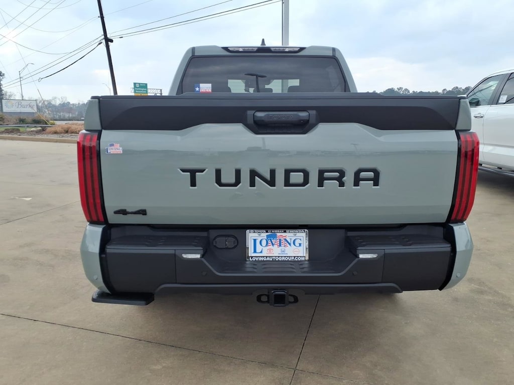 New 2026 Toyota Tundra SR5 SR5 CREWMAX 5.5