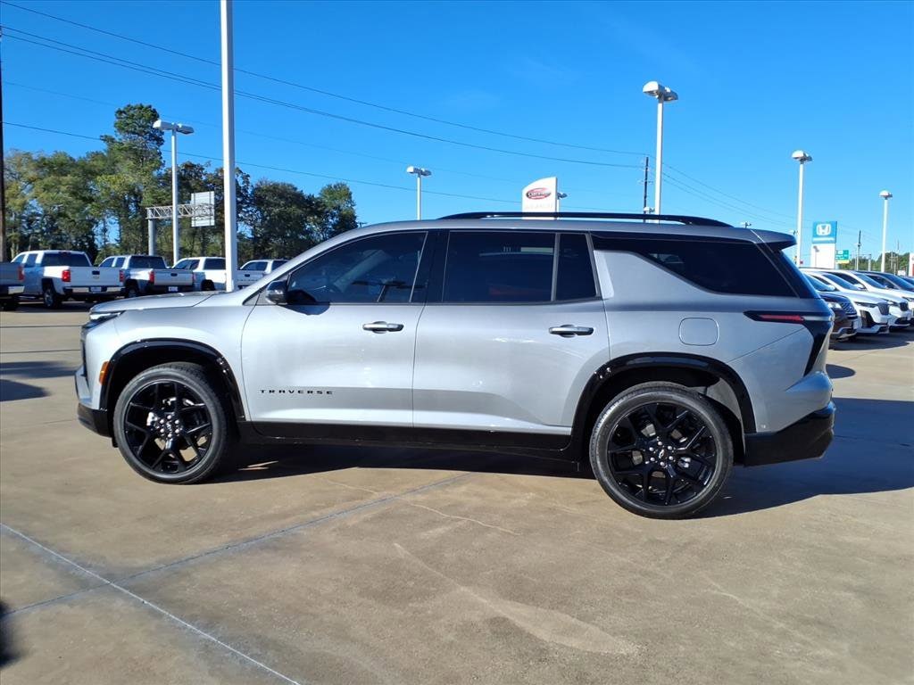 Used 2024 Chevrolet Traverse FWD RS SUV