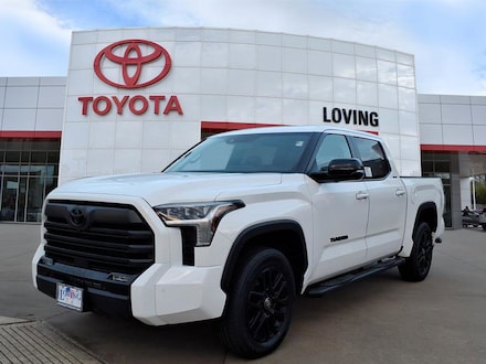 2026 Toyota Tundra Limited LIMITED CREWMAX 5.5 4-Wheel Drive