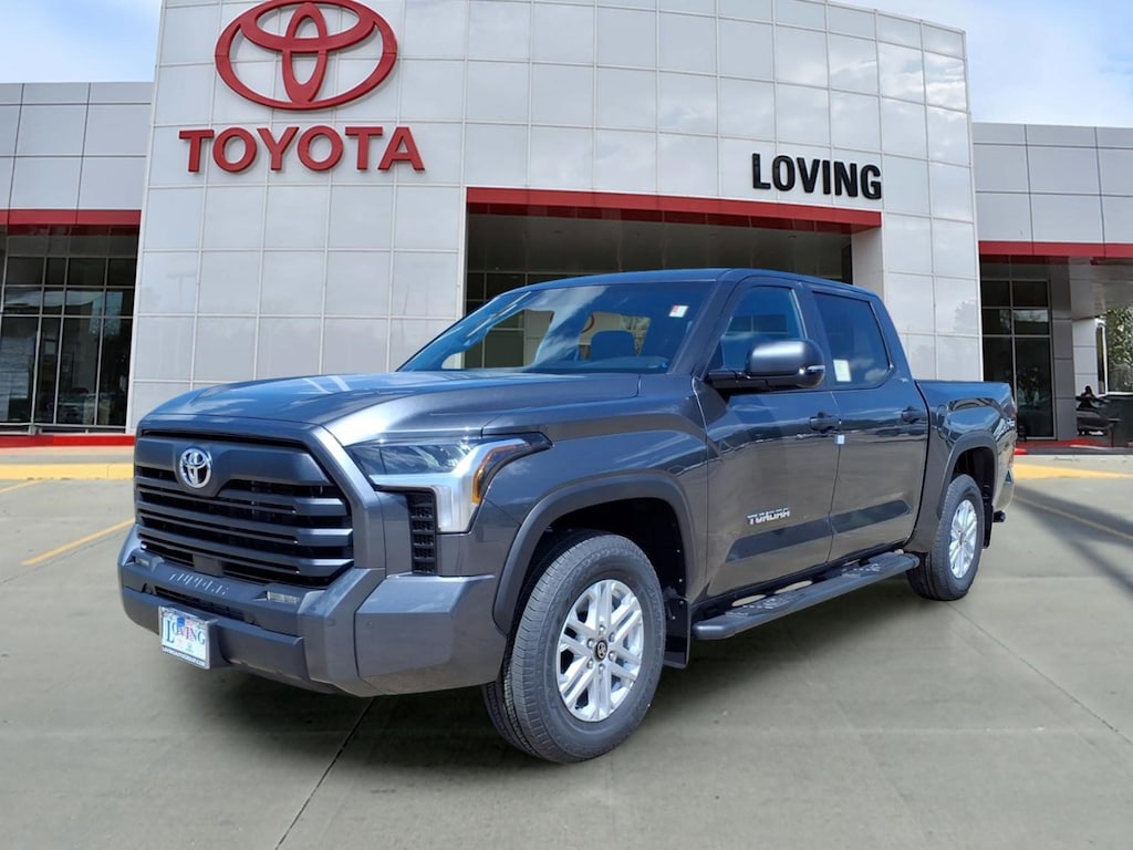 New 2026 Toyota Tundra SR5 SR5 CREWMAX 5.5