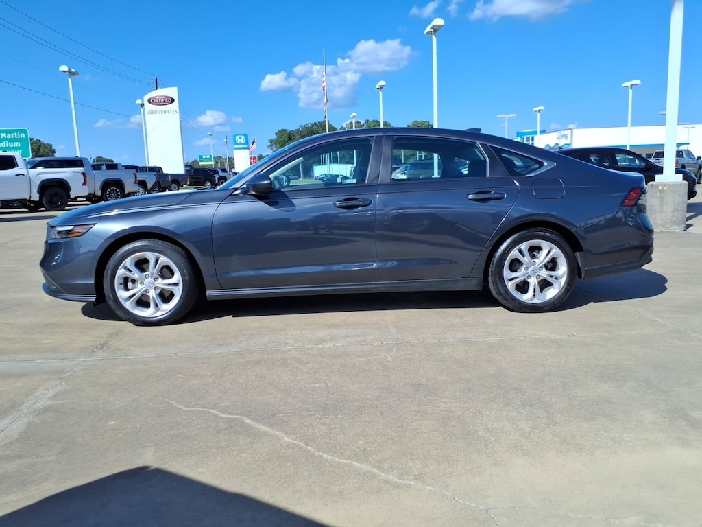 Used 2025 Honda Accord LX Sedan