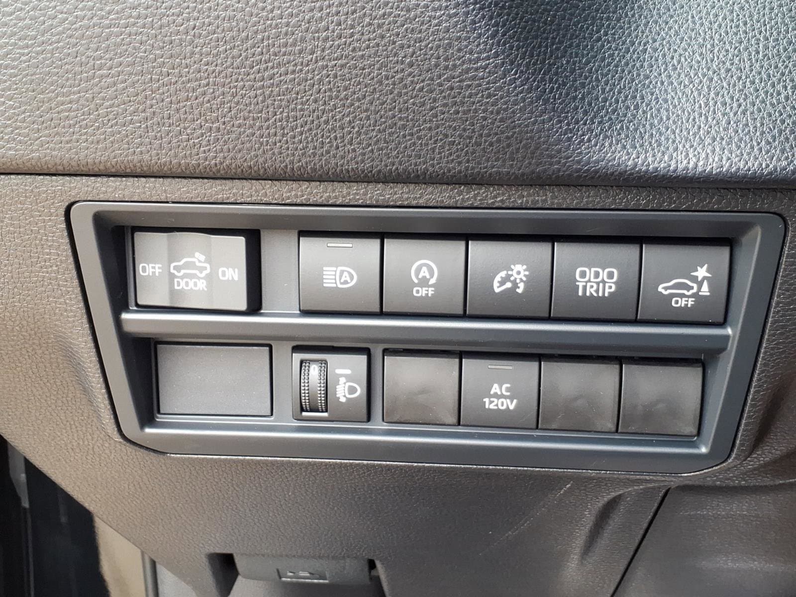 2026 Toyota Tundra SR5 - Photo 22