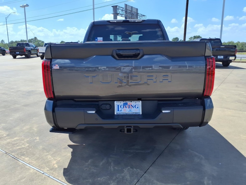 New 2026 Toyota Tundra SR5 SR5 CREWMAX 5.5