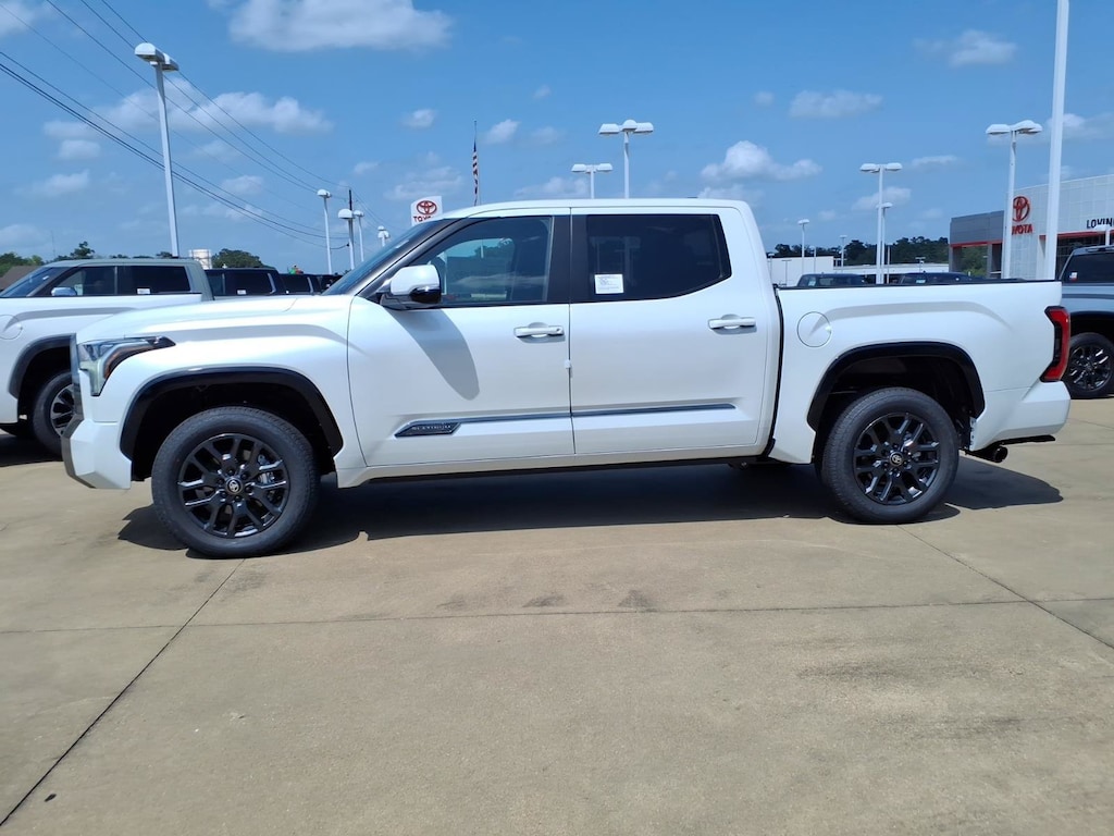 New 2026 Toyota Tundra Platinum PLATINUM CREWMAX 5.5