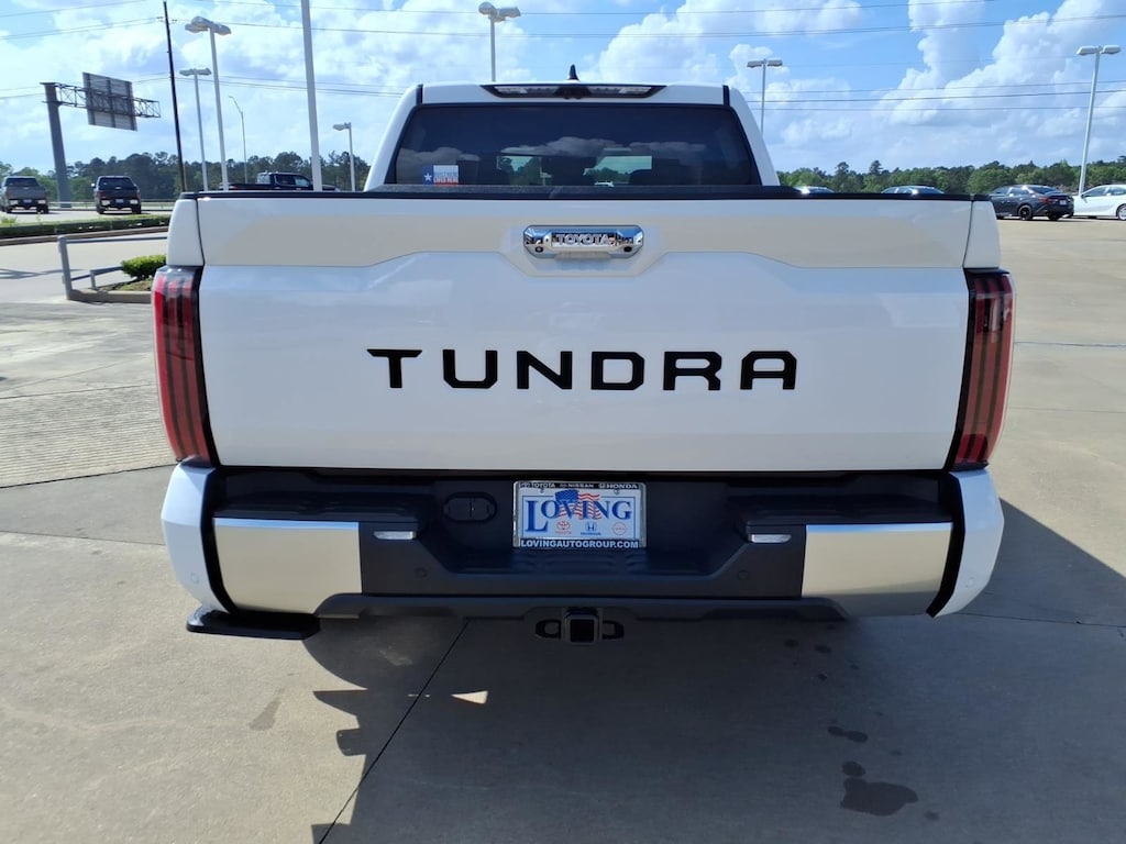 New 2026 Toyota Tundra Limited LIMITED CREWMAX 5.5
